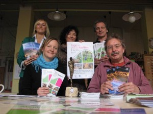 Druckfrische Flyer und Plakate